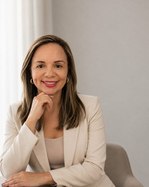 Marta Neres, advogada responsável pela área de contratos e garantias